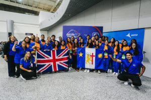 Estudantes da rede municipal embarcam para Inglaterra e encerram segunda edição do Programa Recife no Mundo