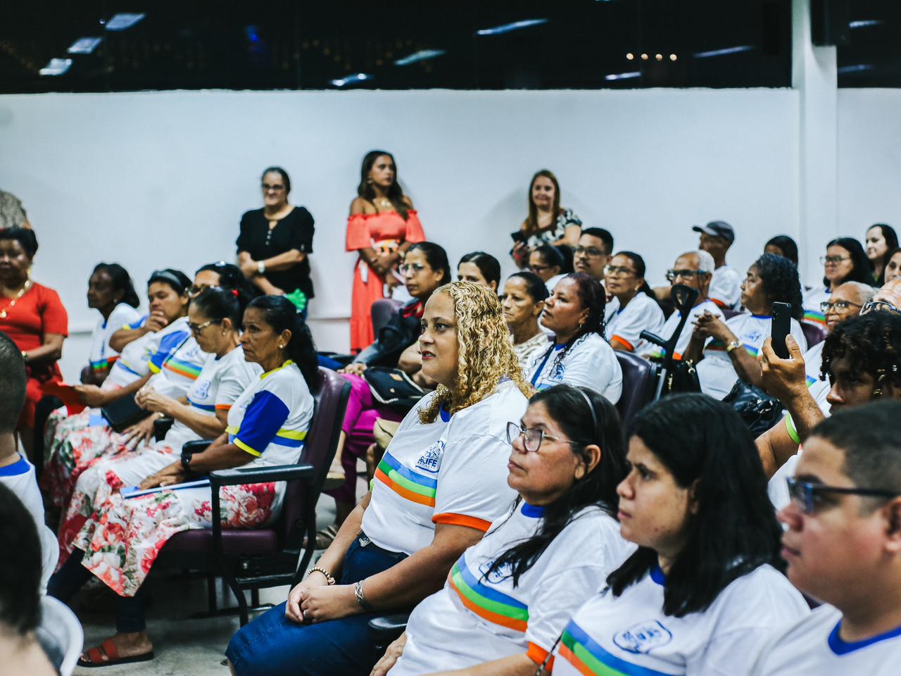 Sarau Cultural “Na Flor da Pele” celebra ancestralidade e protagonismo da EJA no Recife