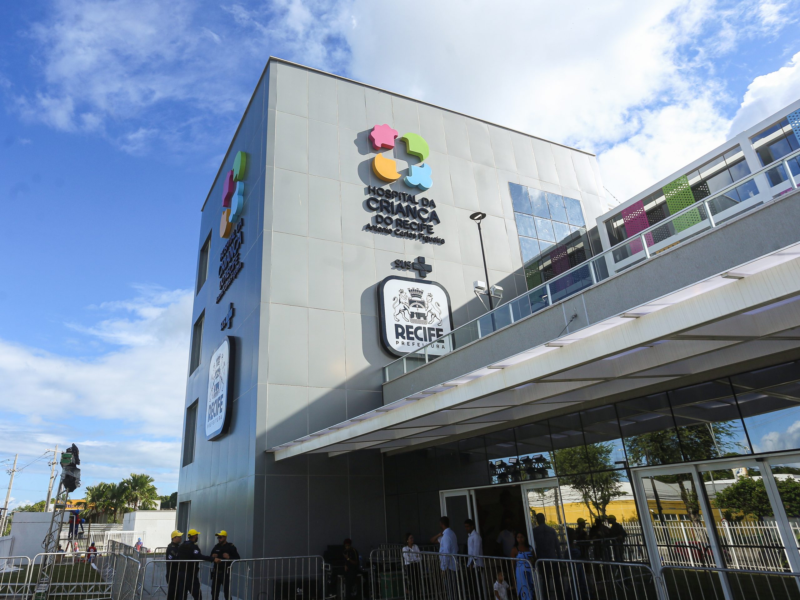 EDUCAÇÃO QUE FLORESCE NO CUIDADO: nova sede da EMTI Hospitalar Semear é inaugurada no Hospital da Criança do Recife