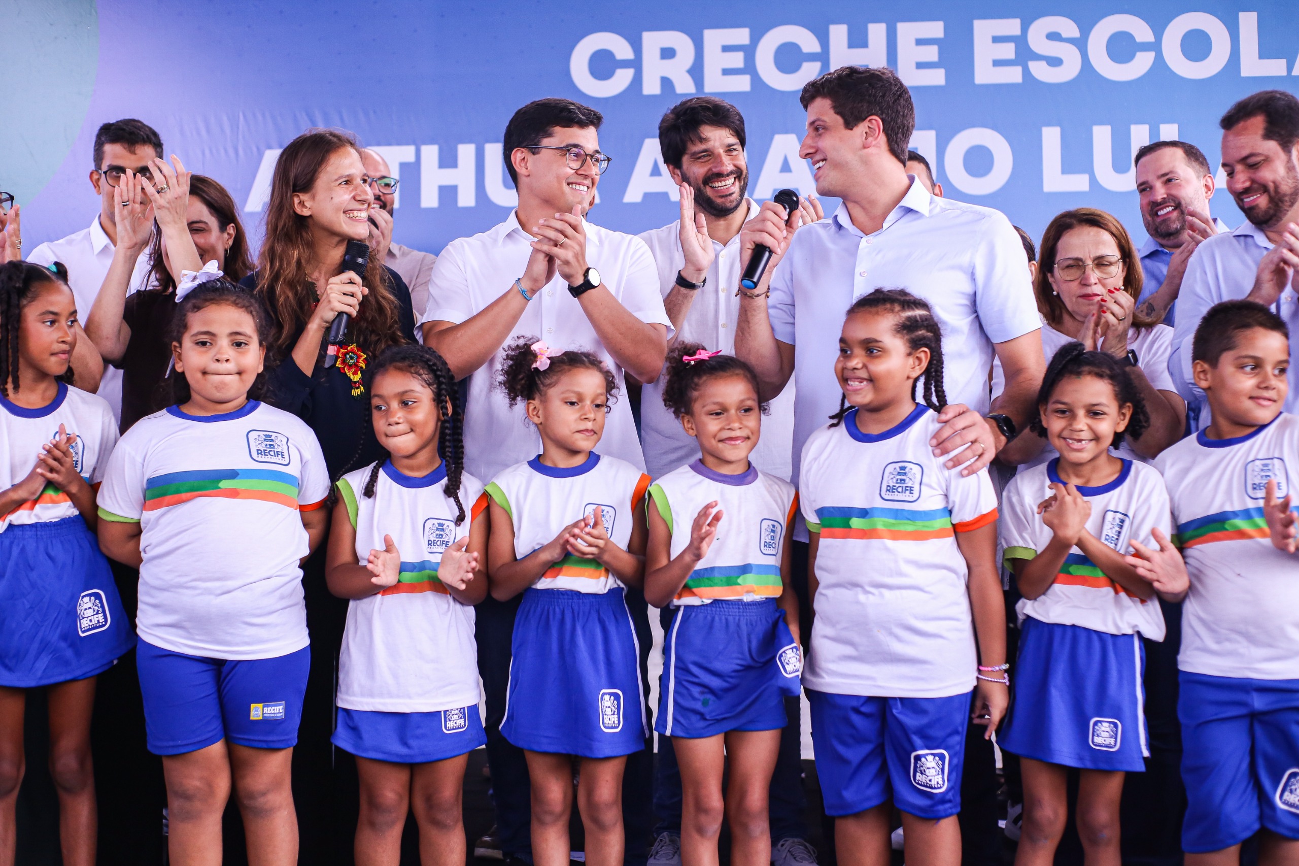 Recife entrega nova creche no bairro do Pina e triplica o número de vagas nesta etapa de ensino